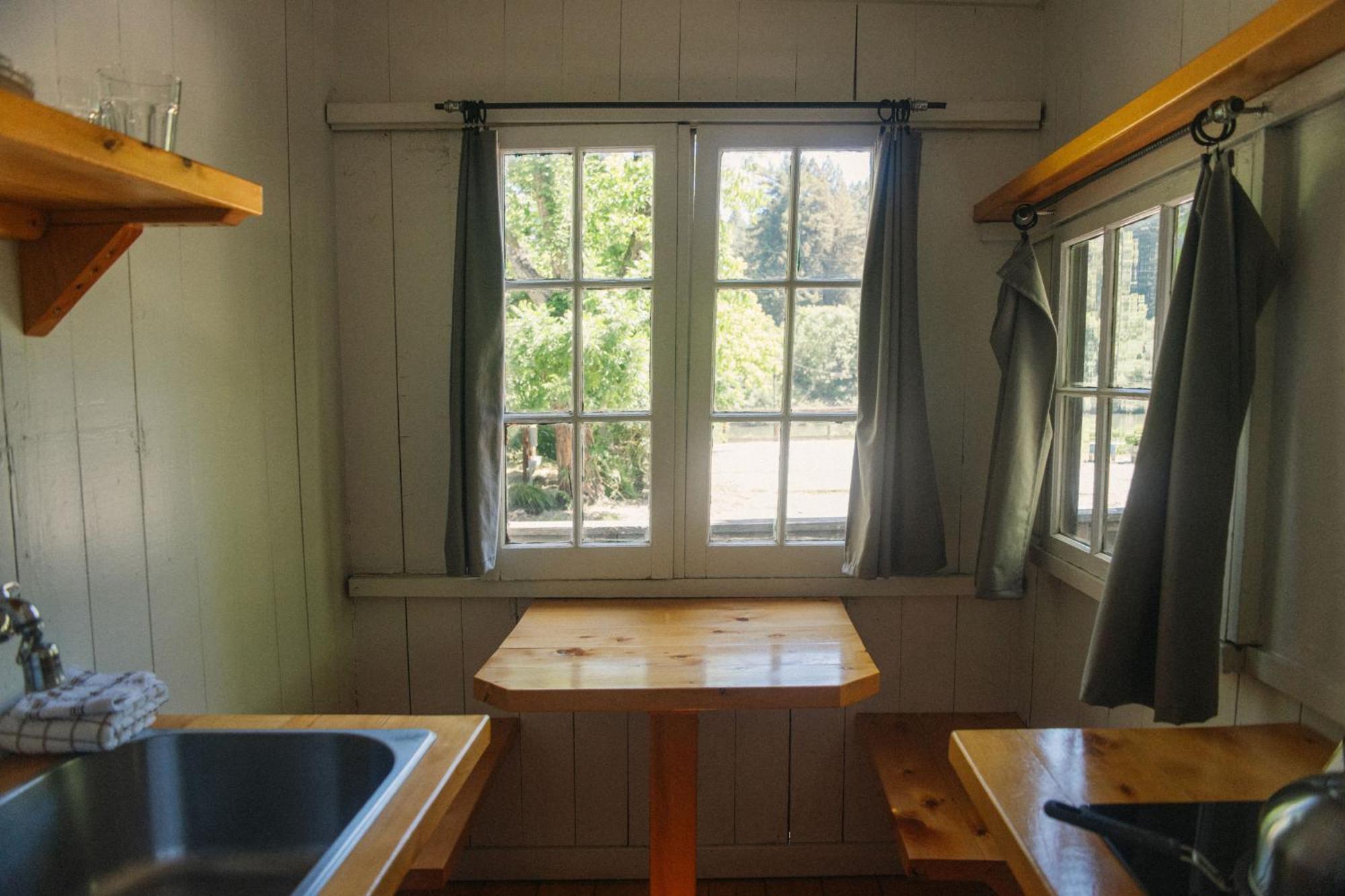 Johnson'S Beach Cabins And Campground Guerneville Chambre photo