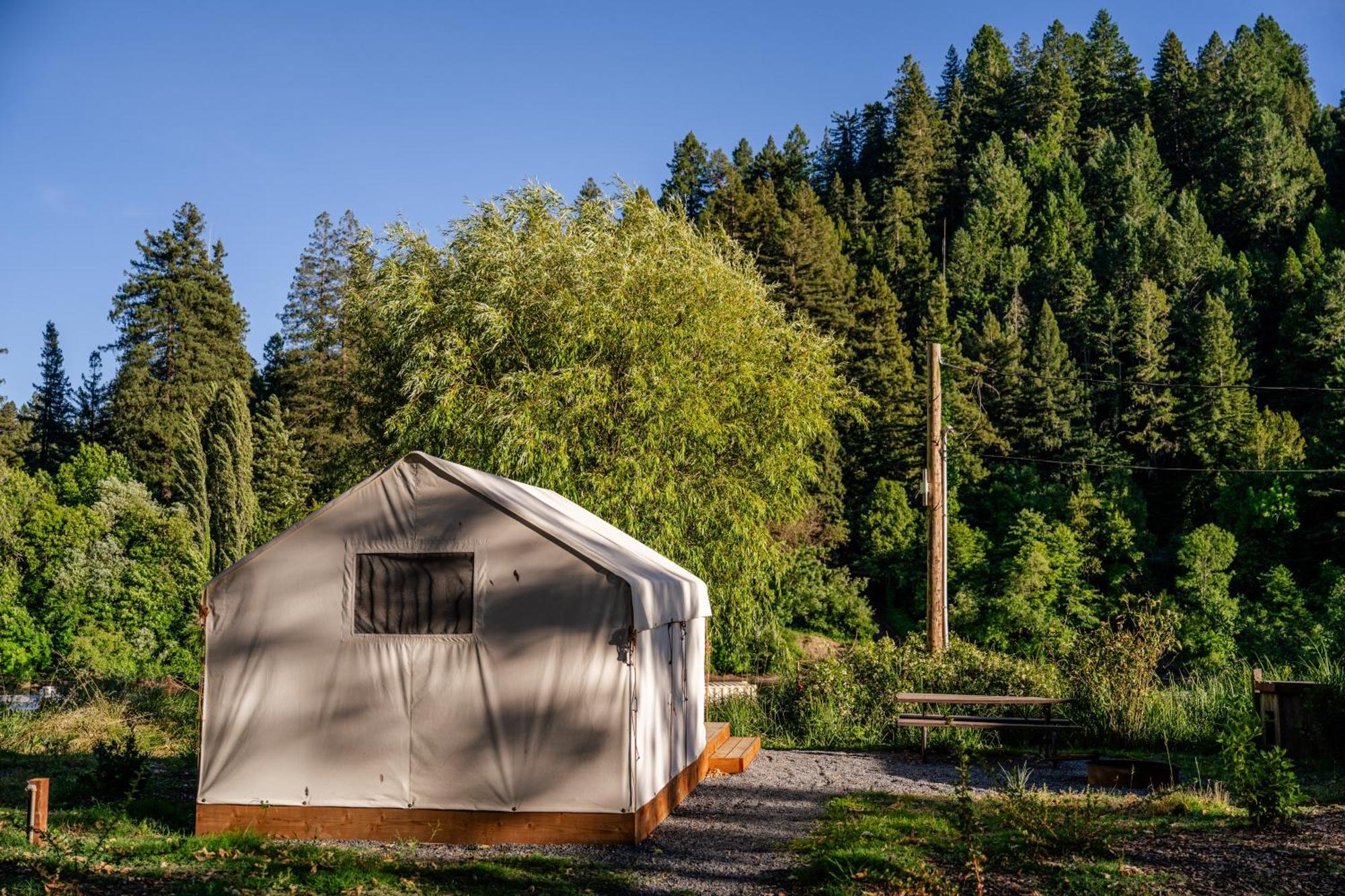 Johnson'S Beach Cabins And Campground Guerneville Extérieur photo